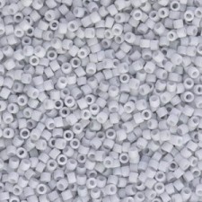 Miyuki Delica Perlen 11/0 - Opaque frosted pale grey DB-357